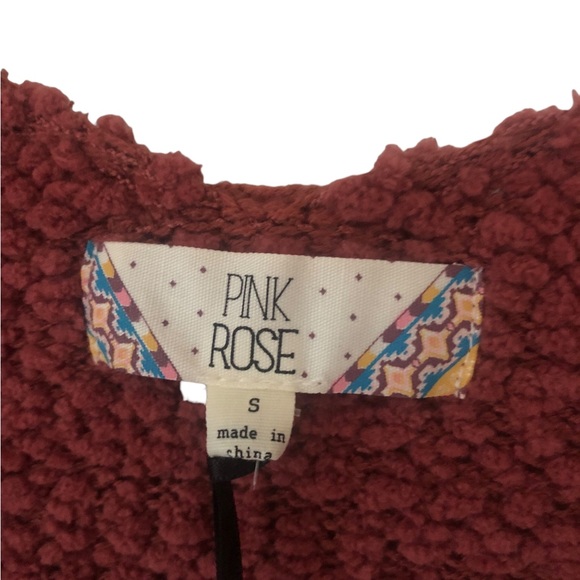 NWT Pink Rose V-Neck Long Sleeve Women’s Soft Sweater in Gothic Rose Color Sz S - Picture 5 of 12